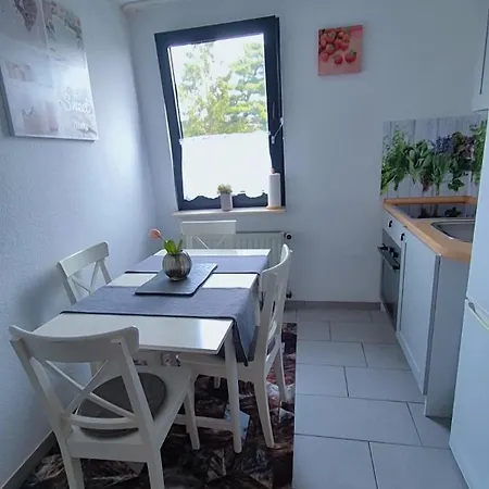 Zentrale Mit Wohnkueche Fuer Bis 6 Gaeste *