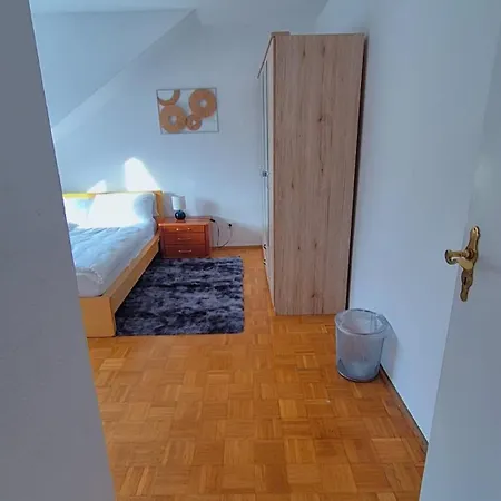 Apartmán Zentrale Mit Wohnkueche Fuer Bis 6 Gaeste