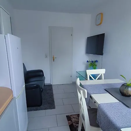 Zentrale Mit Wohnkueche Fuer Bis 6 Gaeste Apartmán Oberhausen (North Rhine-Westphalia)