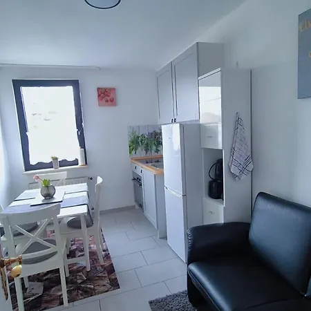 Zentrale Mit Wohnkueche Fuer Bis 6 Gaeste Apartamento *