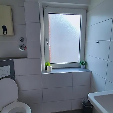 Zentrale Mit Wohnkueche Fuer Bis 6 Gaeste Apartamento