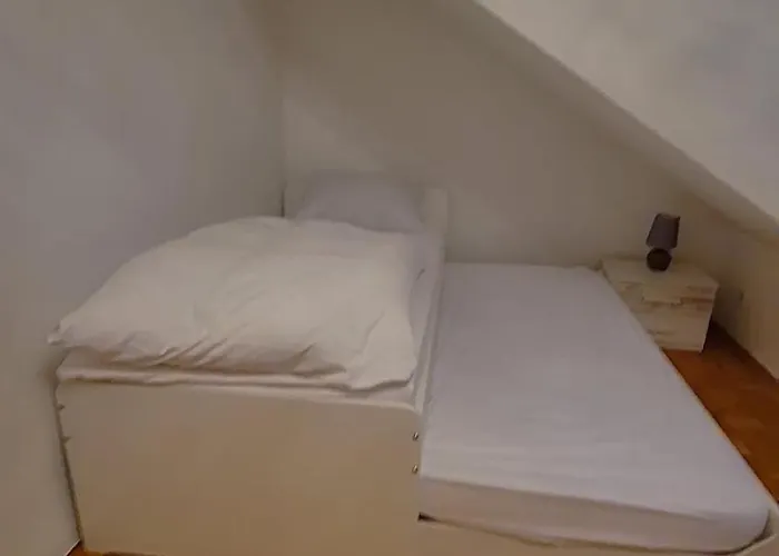 Zentrale Mit Wohnkueche Fuer Bis 6 Gaeste Appartement Oberhausen (North Rhine-Westphalia)