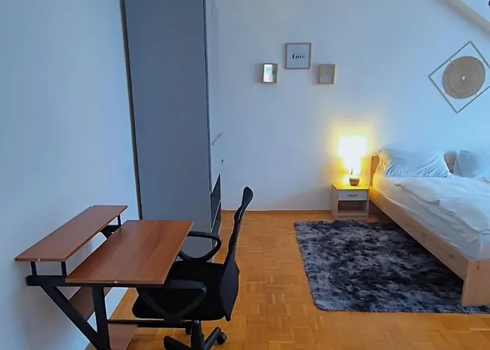 Zentrale Mit Wohnkueche Fuer Bis 6 Gaeste *