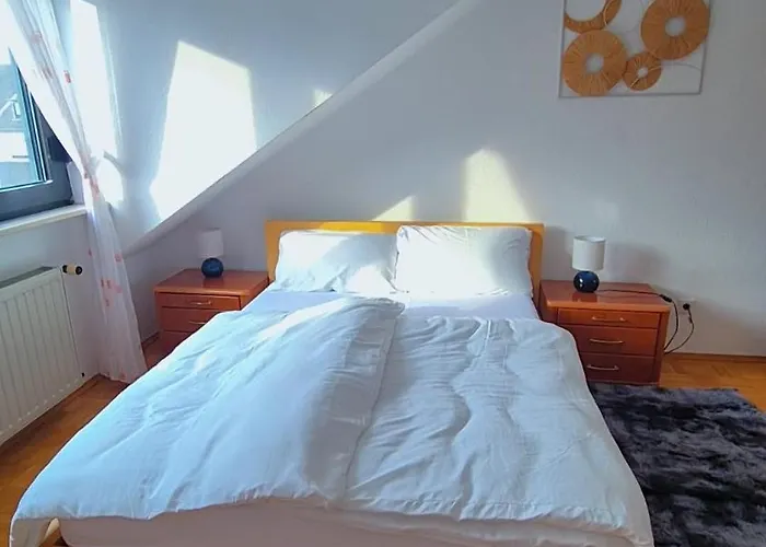 Appartement Zentrale Mit Wohnkueche Fuer Bis 6 Gaeste *