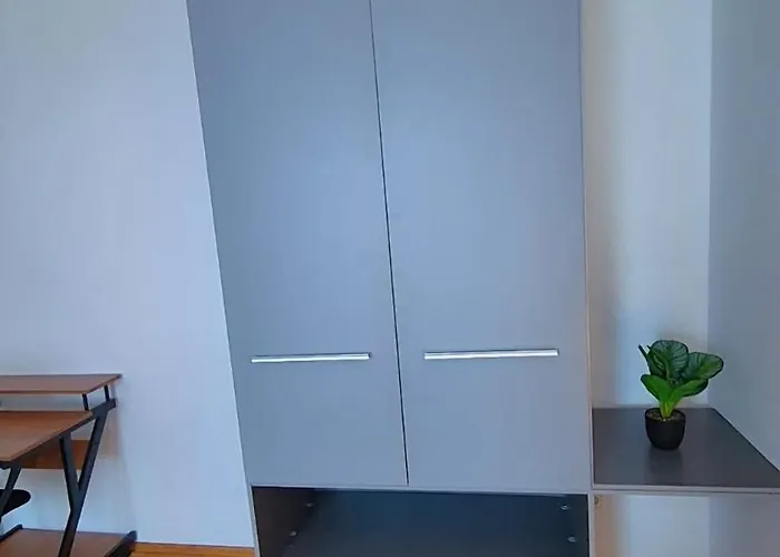 Zentrale Mit Wohnkueche Fuer Bis 6 Gaeste