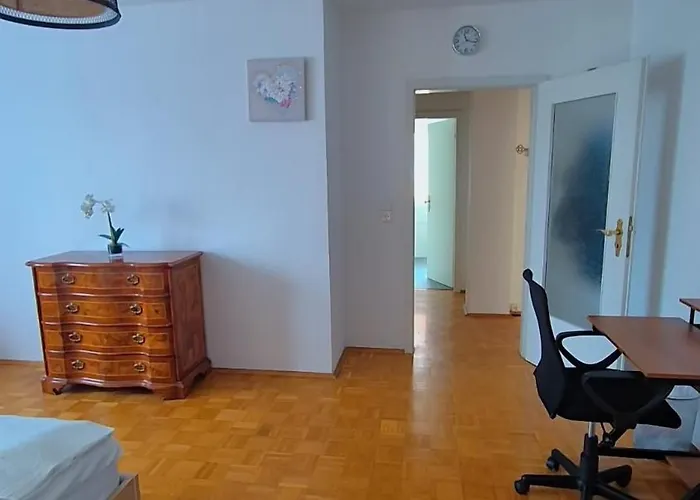 Appartement Zentrale Mit Wohnkueche Fuer Bis 6 Gaeste *