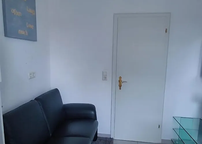 Zentrale Mit Wohnkueche Fuer Bis 6 Gaeste Appartement *