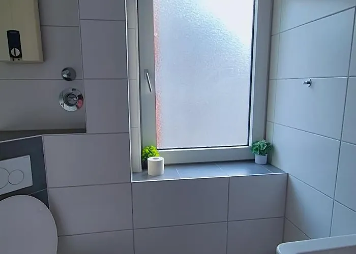 Zentrale Mit Wohnkueche Fuer Bis 6 Gaeste Appartement